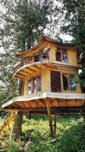SunRay Kelley’s Two-Story Treehouse in the Woods